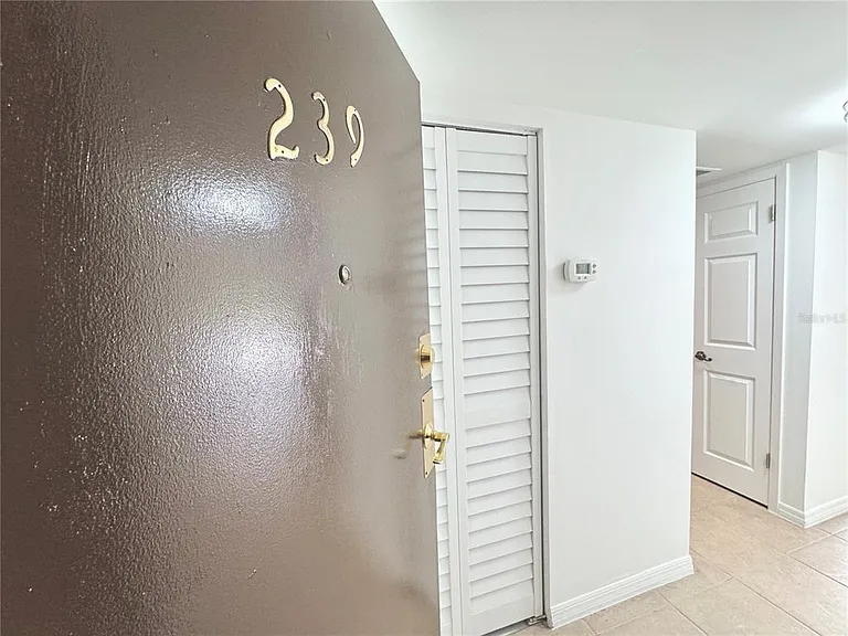 5820 N Church Ave #239 — Photo 1