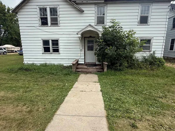 116 Main St, Montello, WI 53949