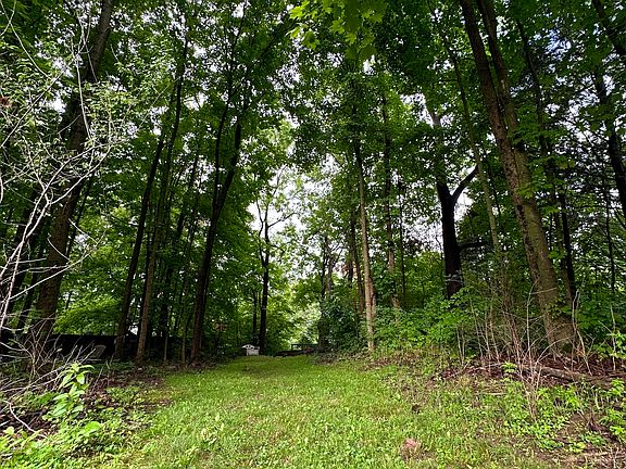 3rd image of 429 Jefferson Valley