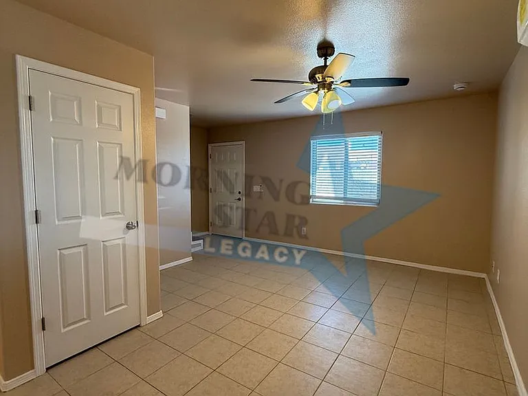 3381 Valverde Loop — Photo 3