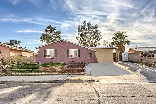 5055 Arvada Way Photo 1