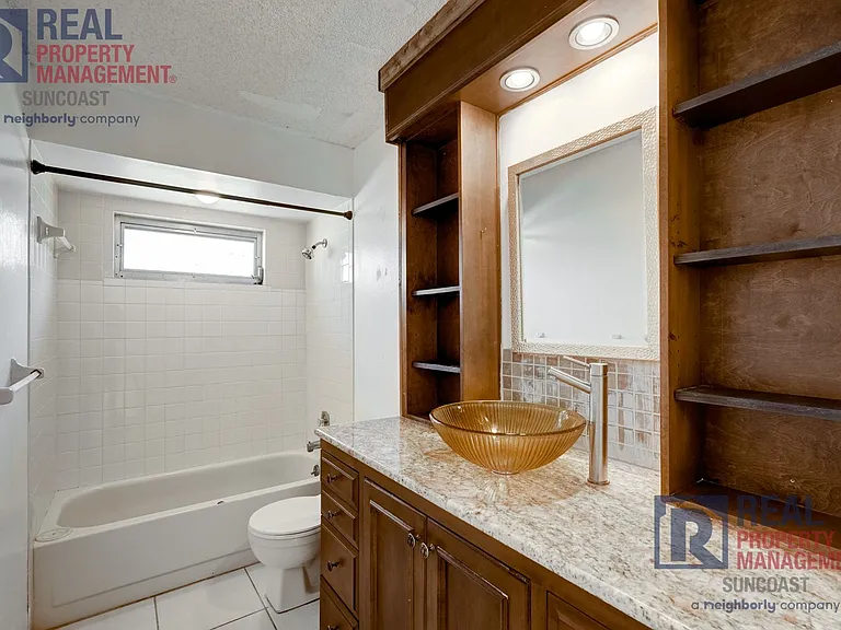 1370 Palmwood Dr — Photo 30