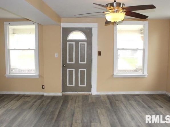 213 Elliott St, Kewanee, IL 61443