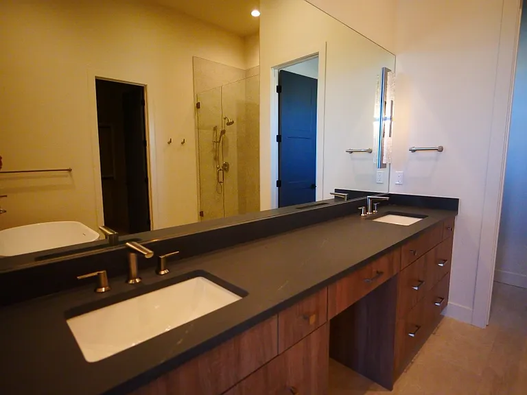 1241 E Wildflower Cir — Photo 9