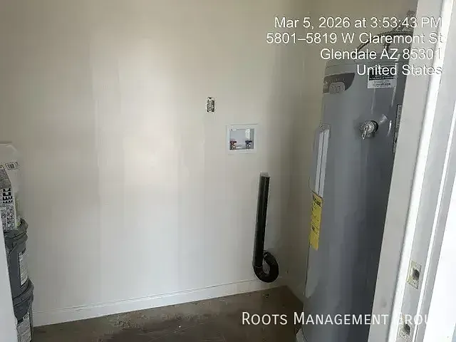 6231 N 59th Ave #48 — Photo 2