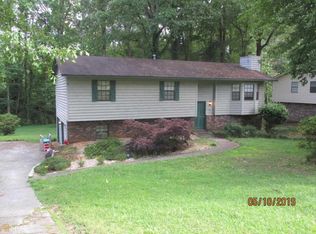 3140 Chimney Rdg W, Snellville, GA 30078