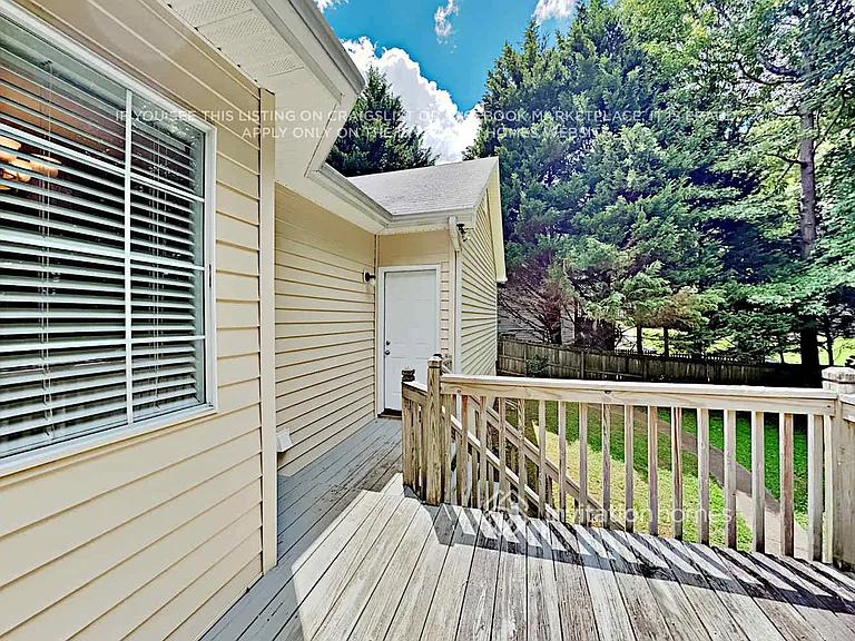 7410 Morning Dew Dr — Photo 11