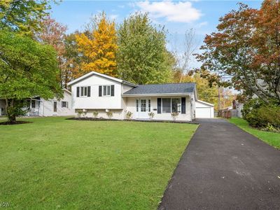 26508 Redwood Dr, Olmsted Falls, OH, 44138