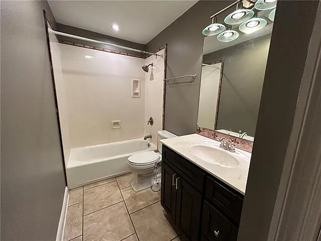 3108 Tournefort St — Photo 12