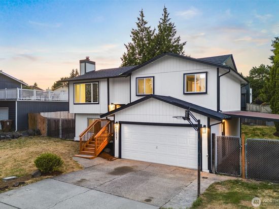 1007 Norpoint Way NE, Tacoma, WA 98422