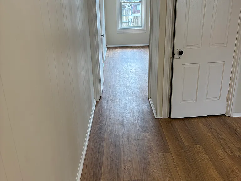 227 Bridge St #B — Photo 14