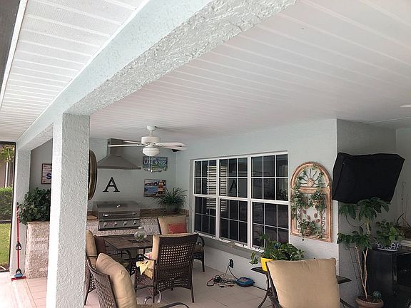 2nd image of 421 Lake Dr