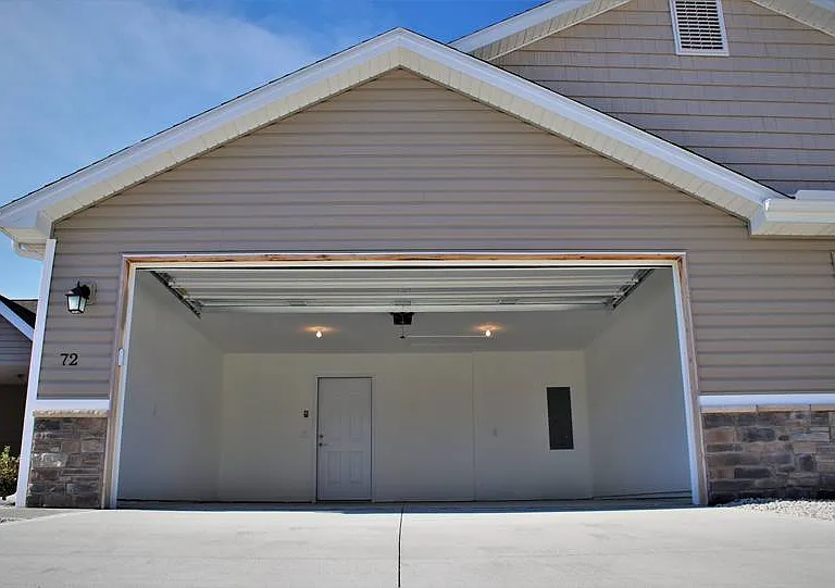 10 E Colony Dr — Photo 10