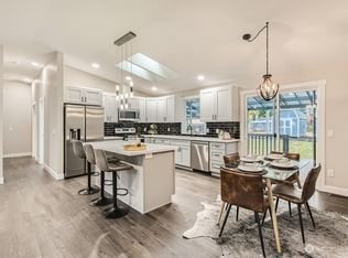 8129 Florida Dr, Everett, WA 98203