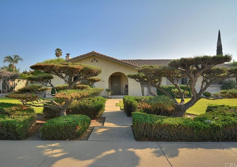 1st image of 1300 Hidden Springs Ln