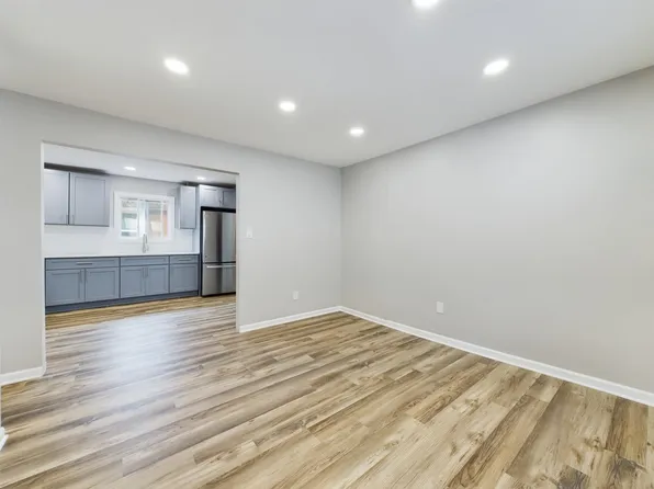 10 East View Court image 10 of 20