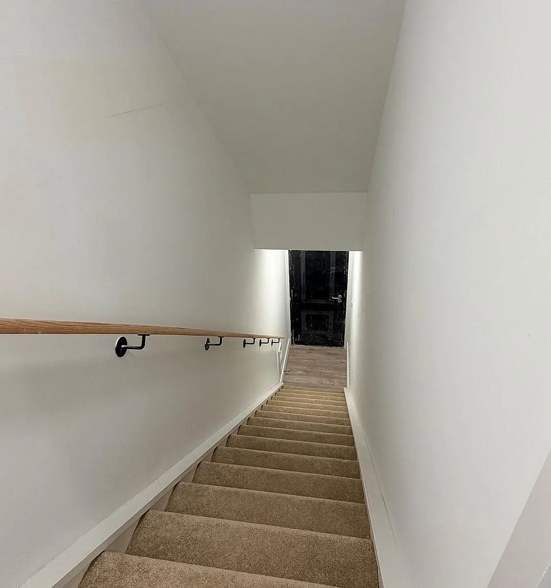 2 bed, $2,100 — Photo 2