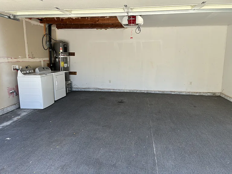 380 N 13th St #2 — Photo 7