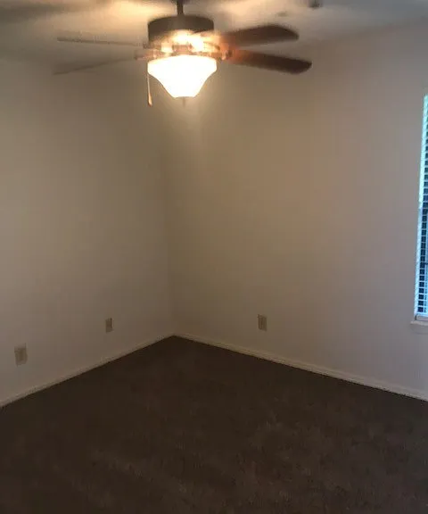 1376 N Oakland Ave #9 — Photo 11