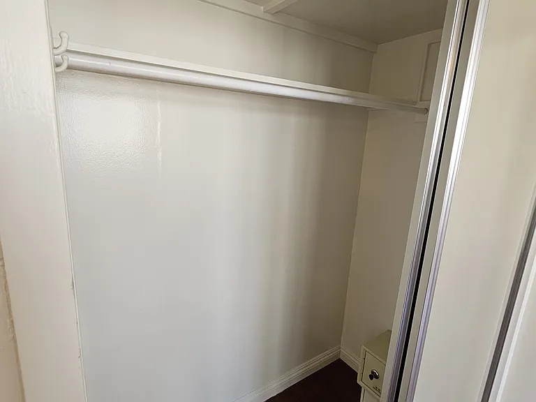 1550 Rycroft St #417 — Photo 2