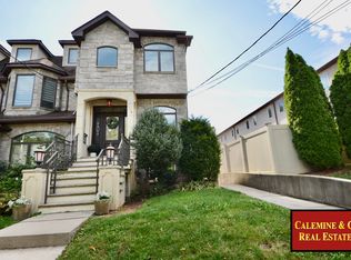 5198 Hylan Blvd, Staten Island, NY 10312