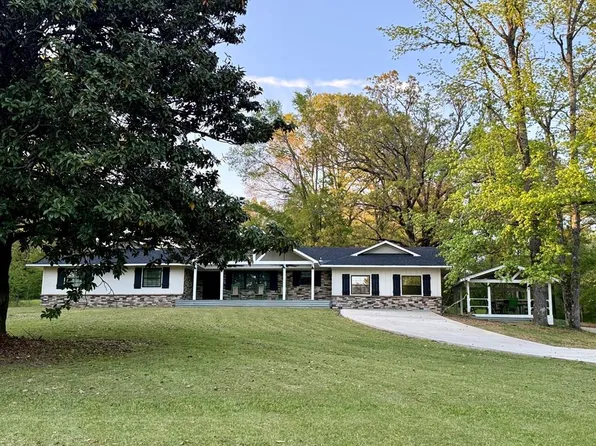 1250 Friendship Rd E, Charleston, MS 38921