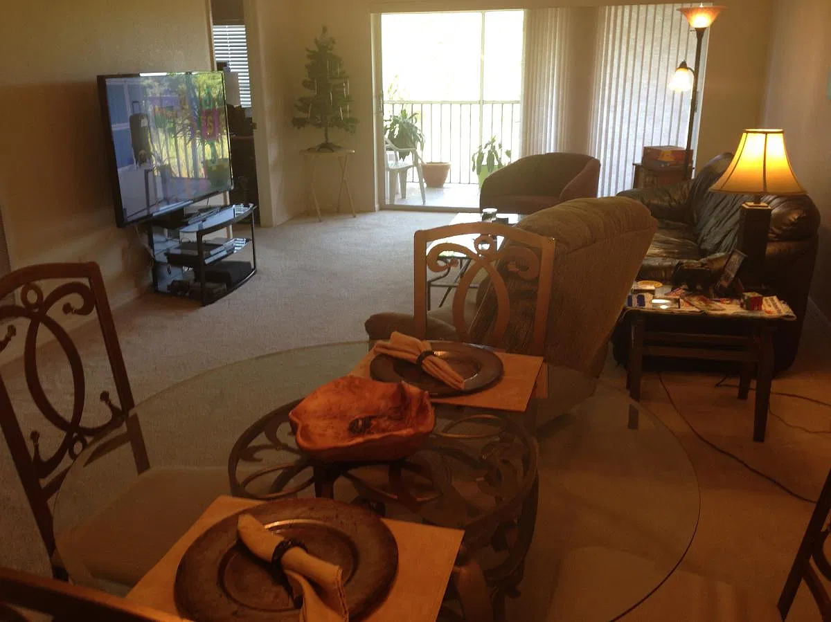 175 Kings Hwy — Photo 2