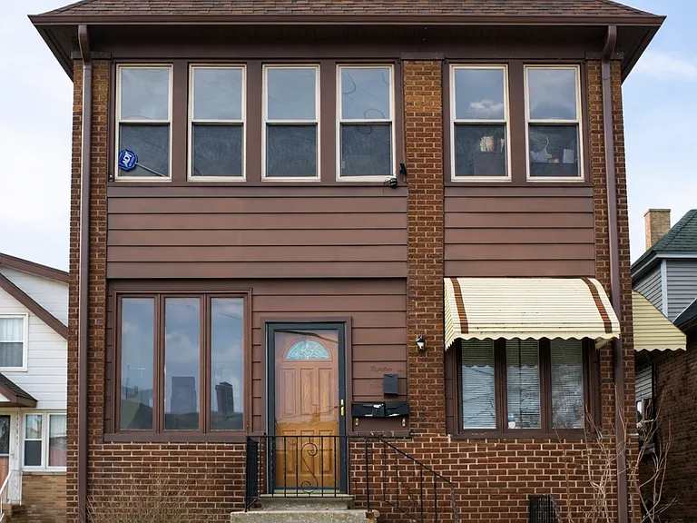 1316 W Fred St #1 — Photo 1