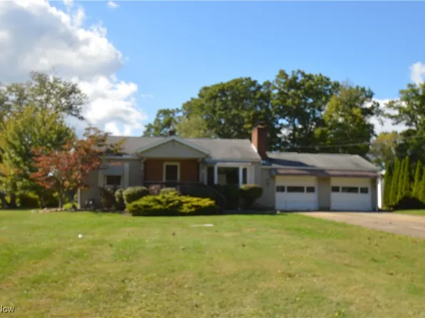 5776 Harter Home Dr, Akron, OH 44319