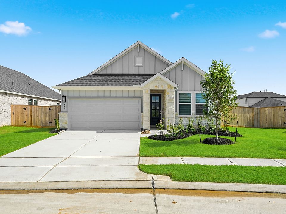 1st image of 9743 Avalon View Dr