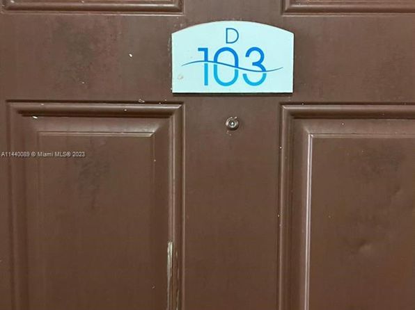 15205 NE 6th Ave APT D103