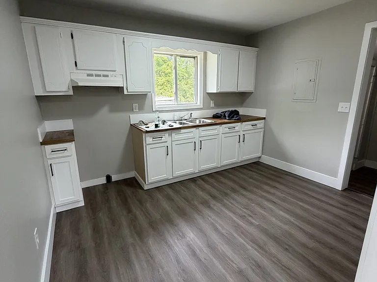 3757 Buena Vista Rd — Photo 3