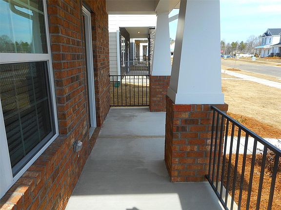 3rd image of 843 Windage Way