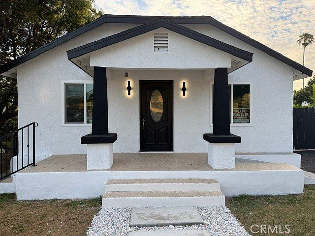 1st image of 4403 Cedar Ave