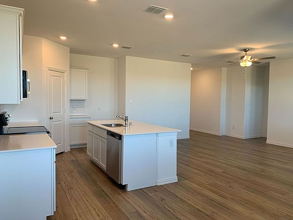 2nd image of 127 Autumn Sage Ln