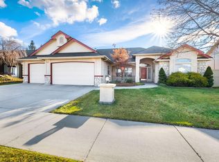 4653 W Moon Lake Dr, Meridian, ID 83646