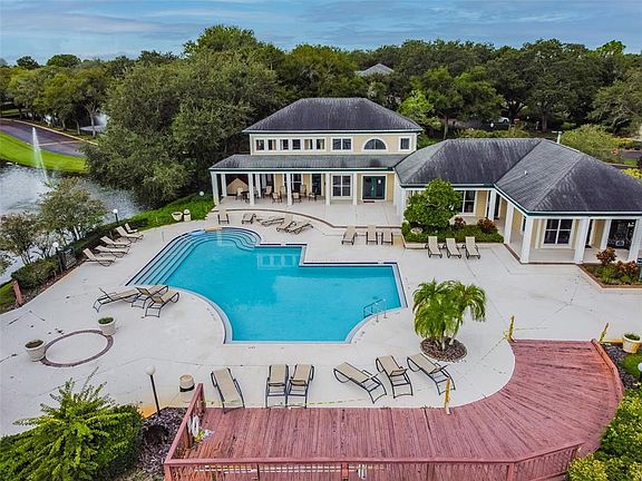 4th image of 4115 CHATHAM OAK COURT #201