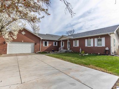 5810 Fieldcrest Way, Lincoln, NE, 68512