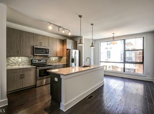 955 Moda Dr, Atlanta, GA 30316