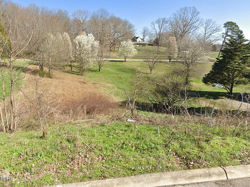 2nd image of 125 Hillview Ln