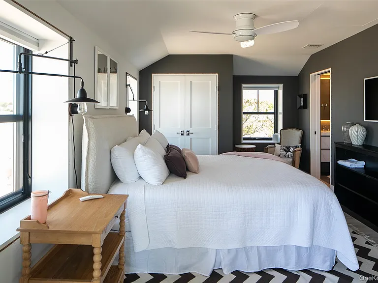 610 Park Ave — Photo 10