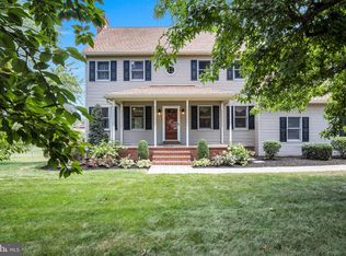 47 E Yellow Breeches Rd, Carlisle, PA 17015