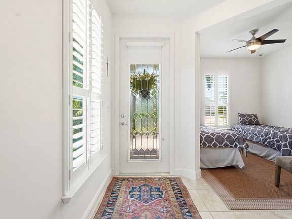 4th image of 10375 SW Indian Lilac Trail