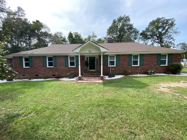 1115 Vanboklen Rd, Eastover, SC 29044