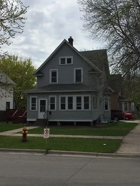 1664 Concordia Ave