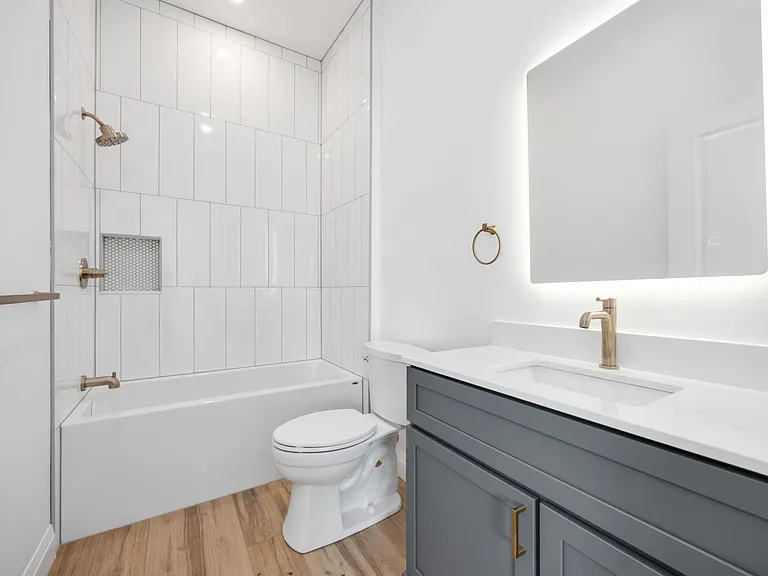 6320 Lakeshore Rd — Photo 13