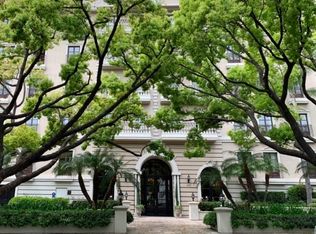 425 N Maple Dr UNIT 205, Beverly Hills, CA 90210