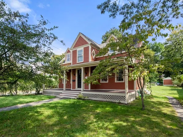 85 High St, Newton, MA 02464