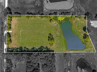 18410 Hh Lake Rd, Smithville, MO 64089