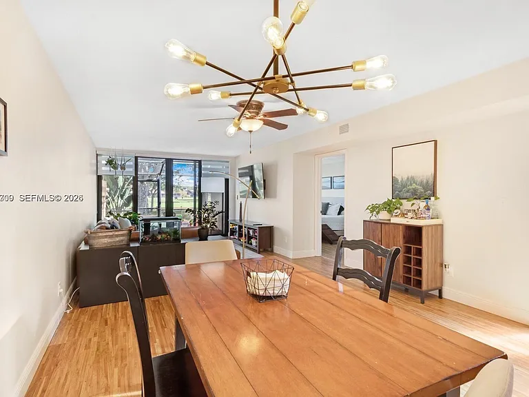 1411 W Fairway Rd #VILLA — Photo 14